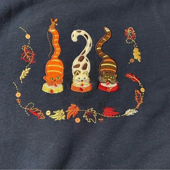 Studio Works Sport Petite Small women's blue sweatshirt with cats, nwt - Picture 5 of 5